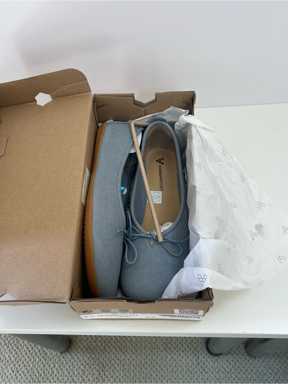 ReVivo barefoot Light Blue Women's Ballet Flats with Bow Jing Jing never worn - Picture 2 of 16